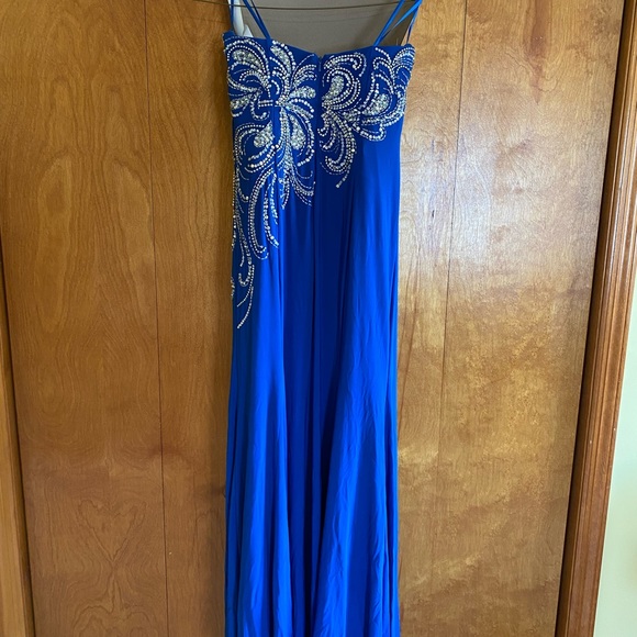 Royal blue prom dress - Picture 3 of 9